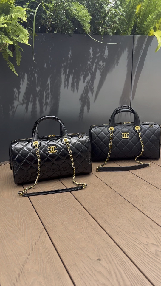 Chanel 25A bowling ball